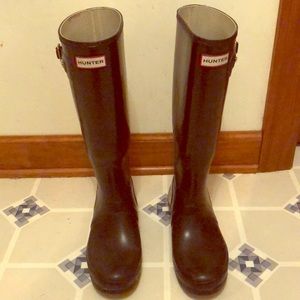 Super cute hunter boots 👢😻